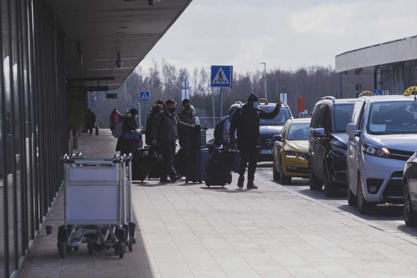 Пассажиры Таллиннского аэропорта могут пользоваться гаражом торгового  центра Т1